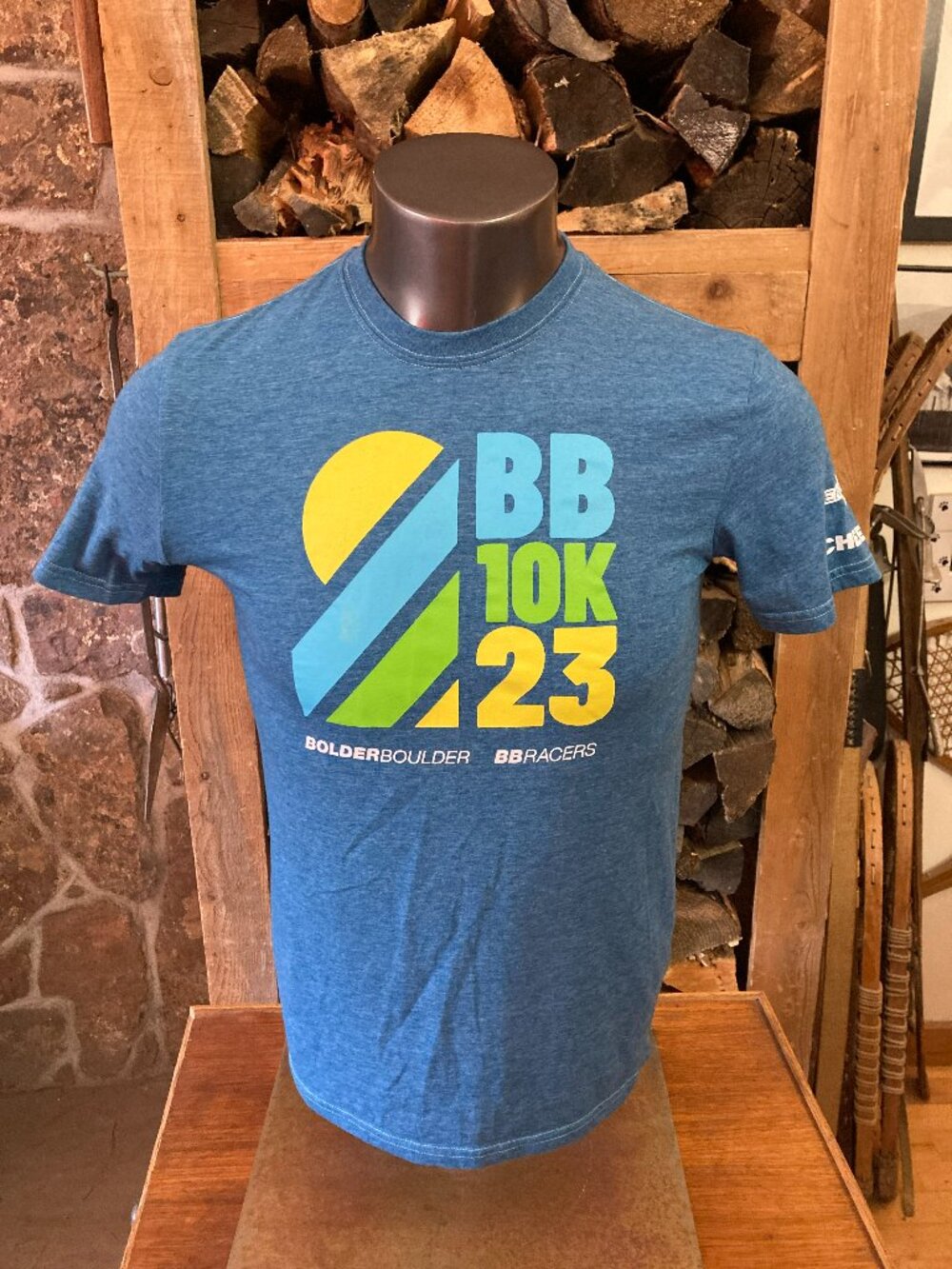 Bolder Boulder 2023 unisex S small BB 10K 23 BBRacers Running Race Run Shirt